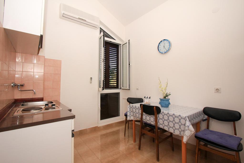 Apartments Lea Prizba Quarto foto